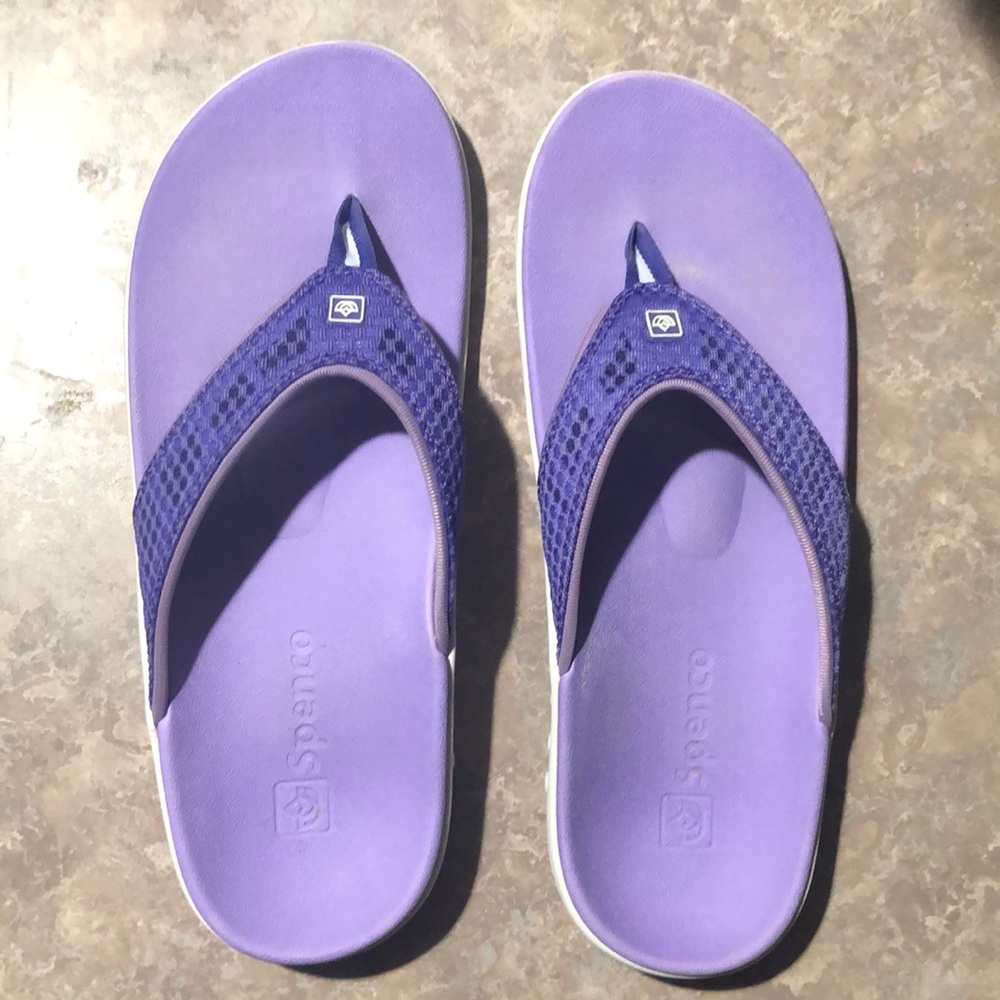 EUC Spenco flip flop sandals sz 9